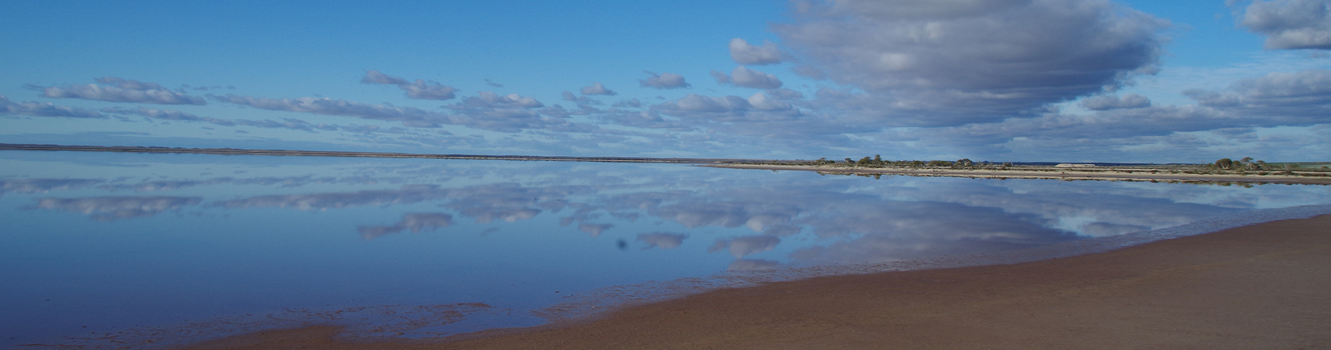 Lake Tyrell 1900x500