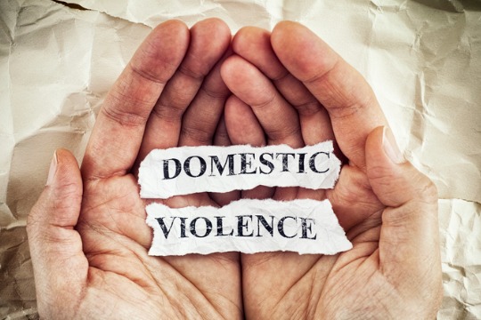 domestic-violence-woman-540x360
